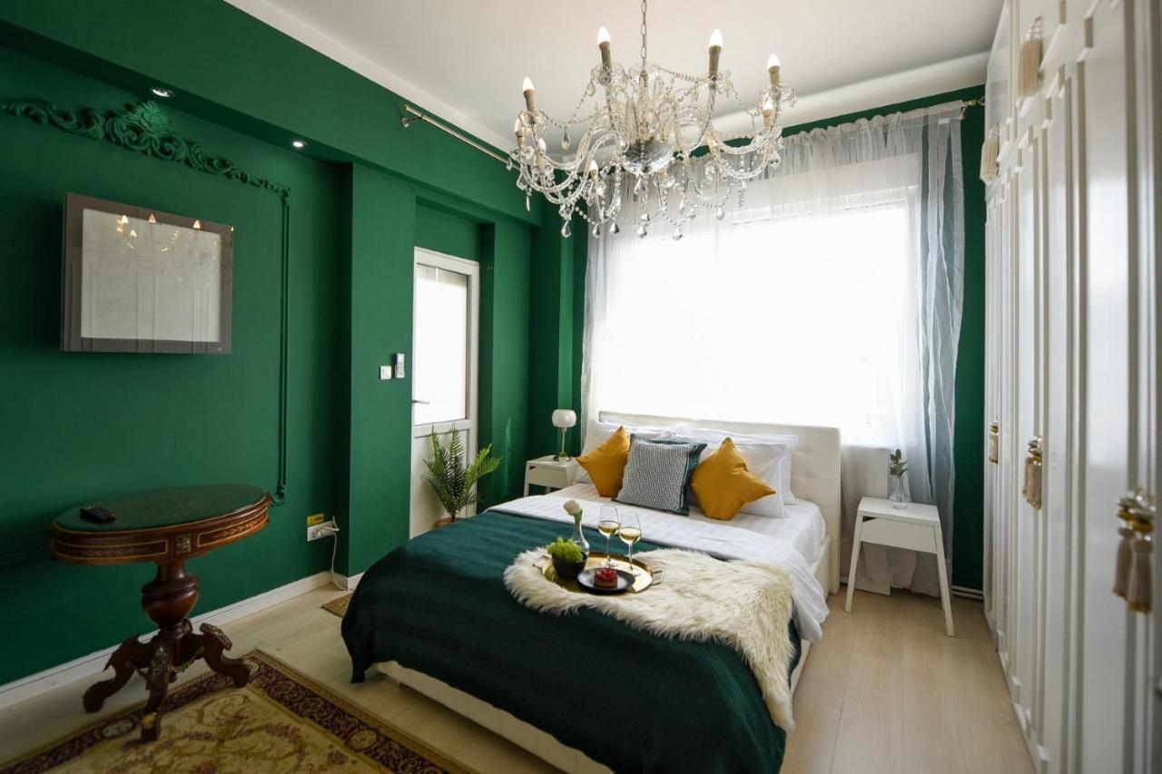 Rooftop View In - Baroque Apt. Appartamento *